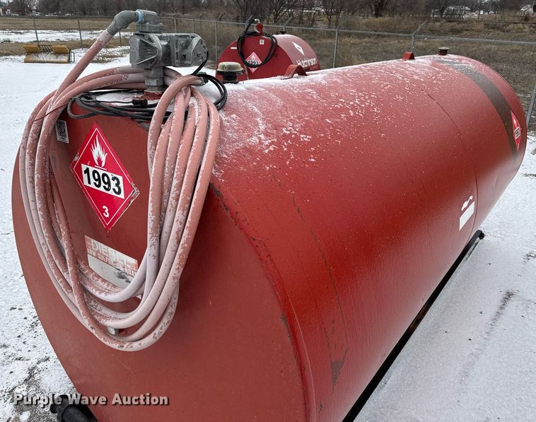 image for item EQ1026 Fuel tank