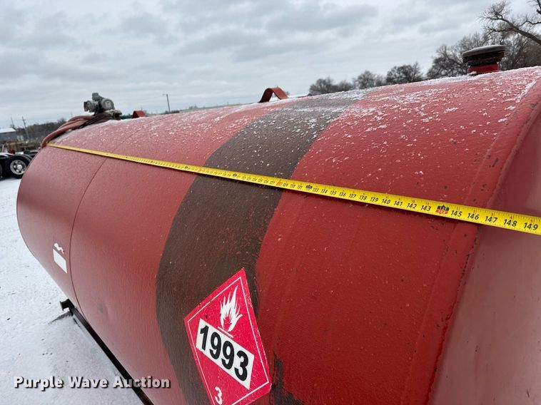 image for item EQ1026 Fuel tank