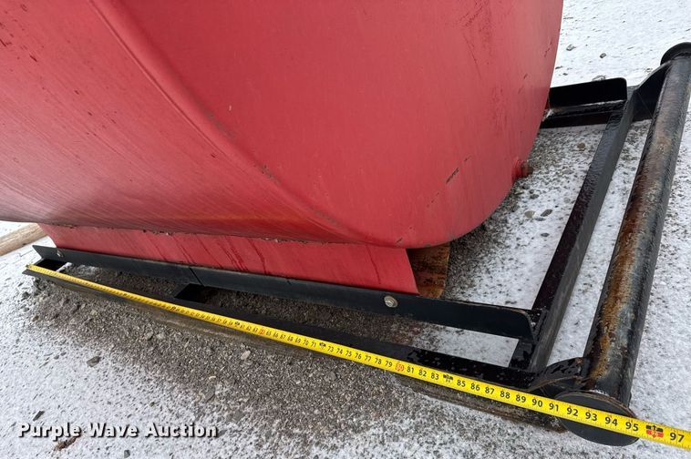 image for item EQ1027 Fuel tank