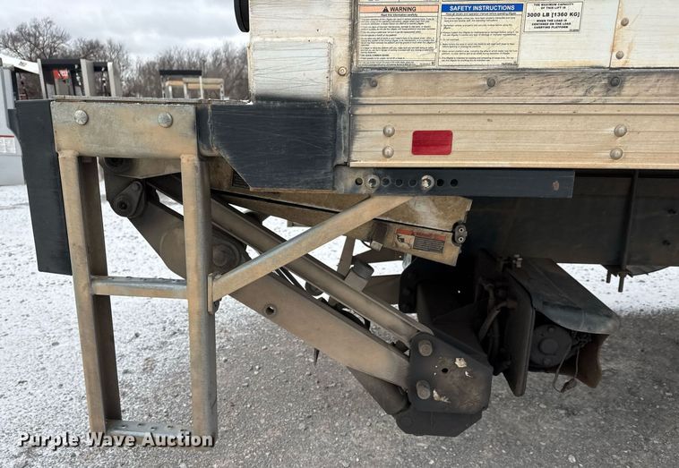 image for item EQ1031 2019 Ford F750 Super Duty box truck