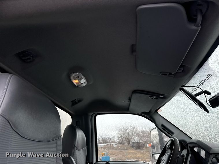 image for item EQ1031 2019 Ford F750 Super Duty box truck