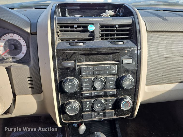 image for item EQ3843 2008 Mazda Tribute SUV