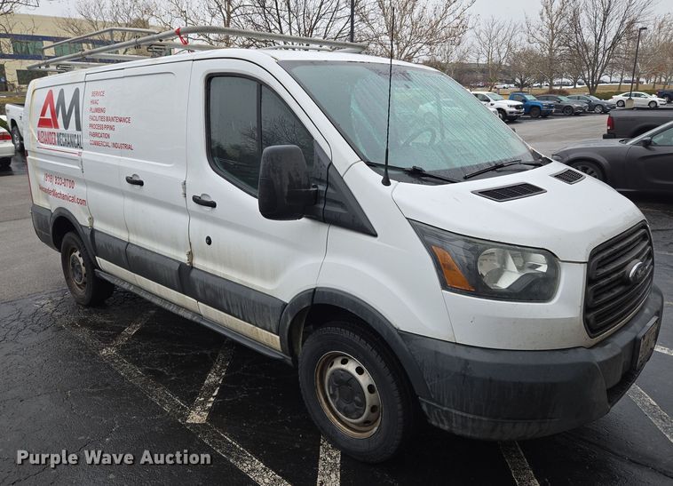 image for item EQ3945 2015 Ford Transit 250 van
