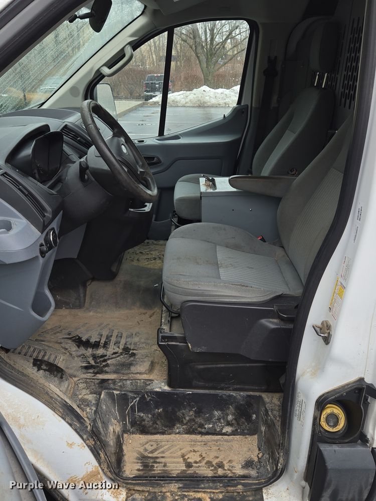image for item EQ3945 2015 Ford Transit 250 van
