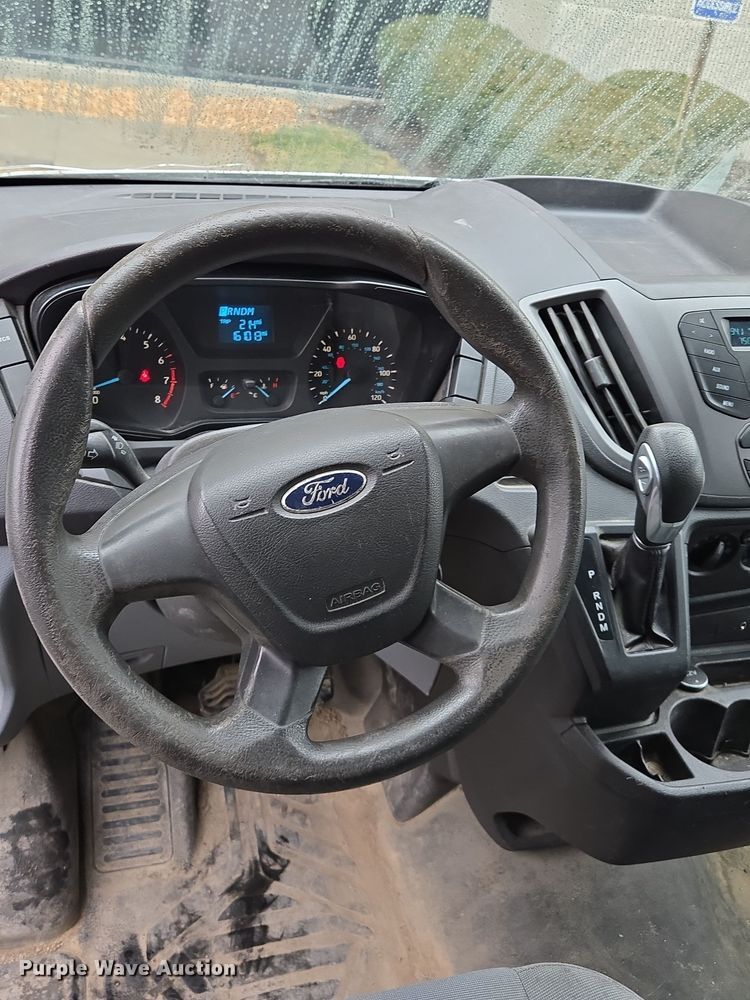 image for item EQ3945 2015 Ford Transit 250 van