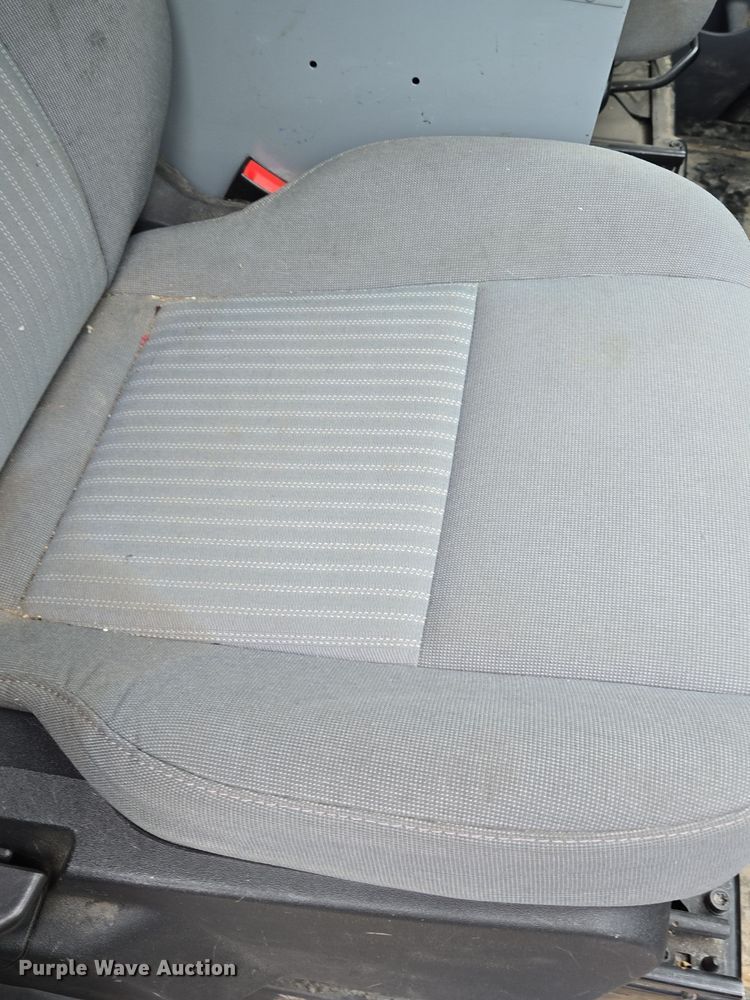 image for item EQ3945 2015 Ford Transit 250 van