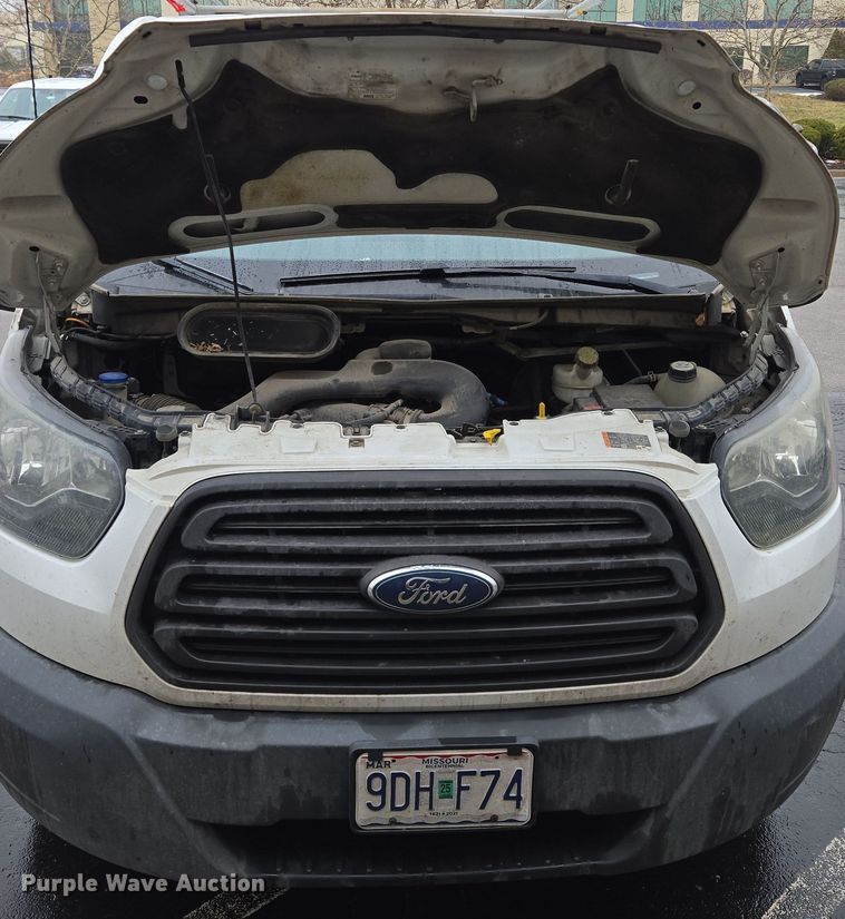 image for item EQ3945 2015 Ford Transit 250 van