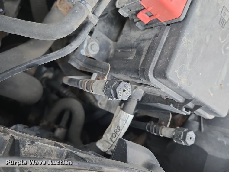 image for item EQ3945 2015 Ford Transit 250 van