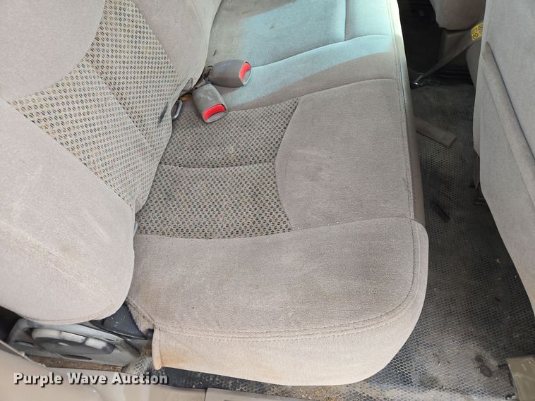 image for item EQ3948 2006 Chevrolet Silverado 1500 Ext. Cab pickup truck