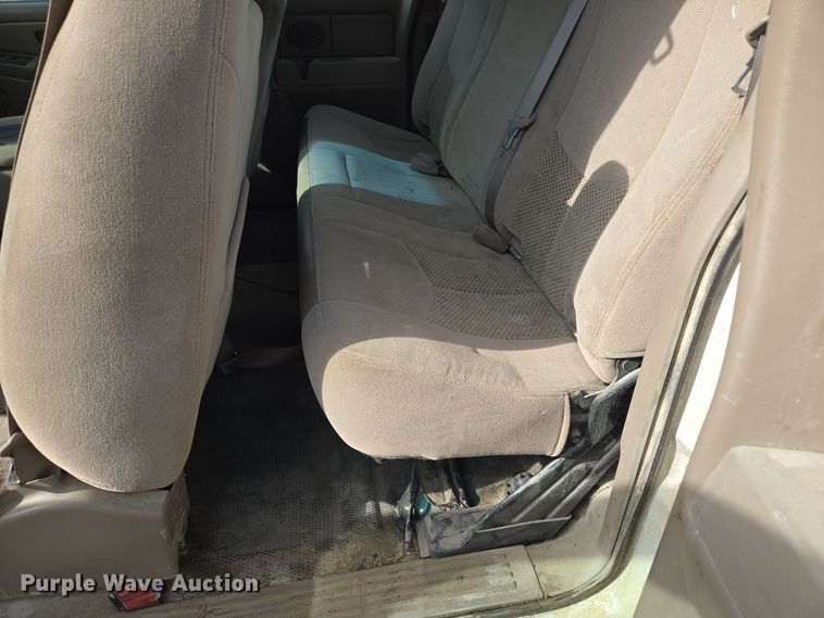 image for item EQ3948 2006 Chevrolet Silverado 1500 Ext. Cab pickup truck