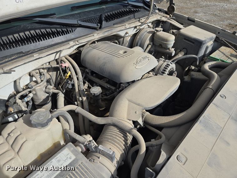 image for item EQ3948 2006 Chevrolet Silverado 1500 Ext. Cab pickup truck