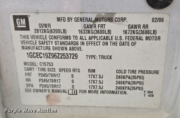 image for item EQ3948 2006 Chevrolet Silverado 1500 Ext. Cab pickup truck