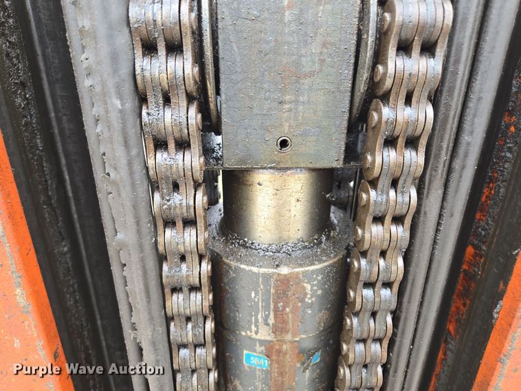 image for item EQ3954 Nissan CRGH02F35V forklift