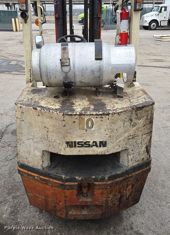 image for item EQ3954 Nissan CRGH02F35V forklift