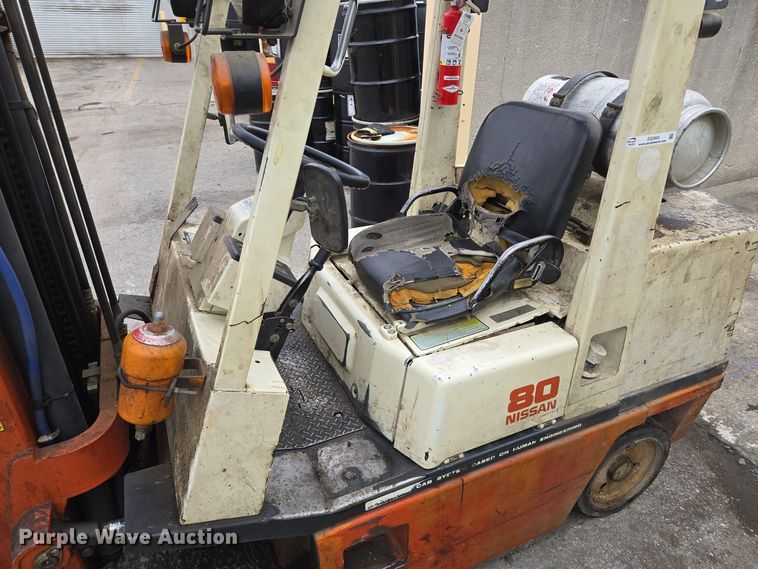 image for item EQ3954 Nissan CRGH02F35V forklift