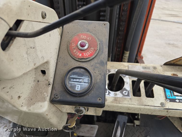 image for item EQ3954 Nissan CRGH02F35V forklift