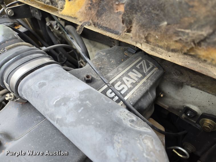 image for item EQ3954 Nissan CRGH02F35V forklift