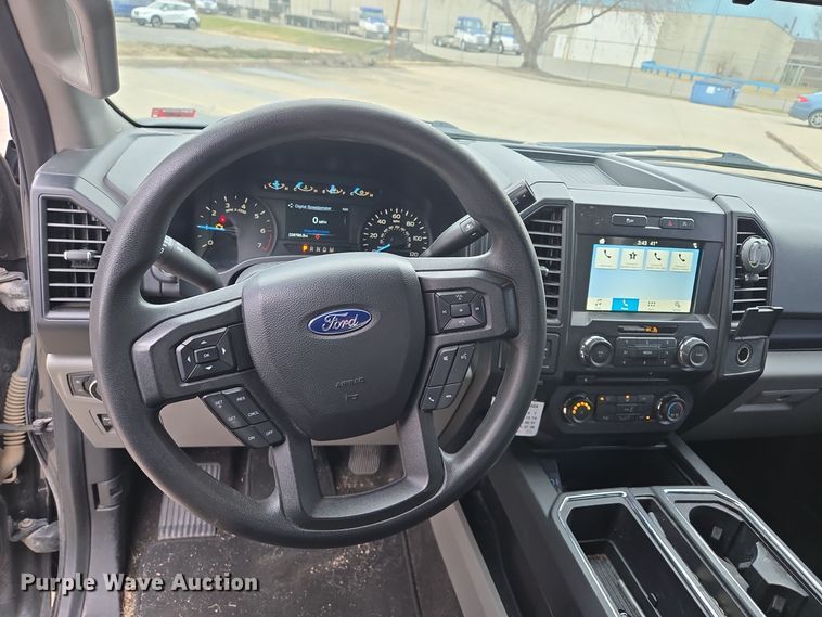 image for item EQ3955 2018 Ford F150 SuperCrew pickup truck