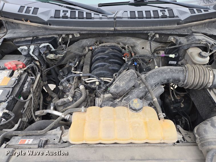 image for item EQ3955 2018 Ford F150 SuperCrew pickup truck