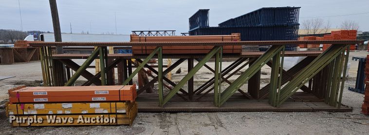 image for item EQ3963 Teardrop pallet racking 