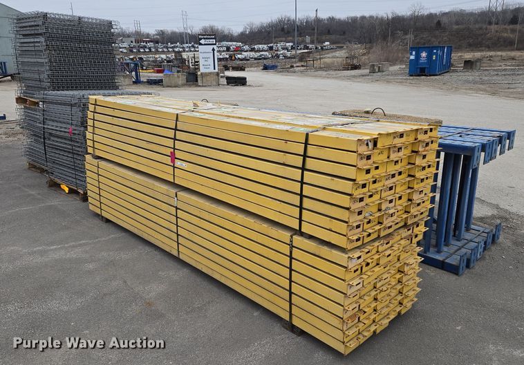 image for item EQ3969 T-Bolt pallet racking