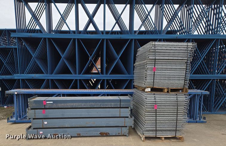 image for item EQ3971 T-Bolt pallet racking