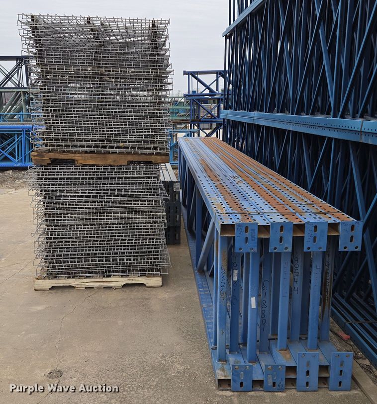 image for item EQ3971 T-Bolt pallet racking