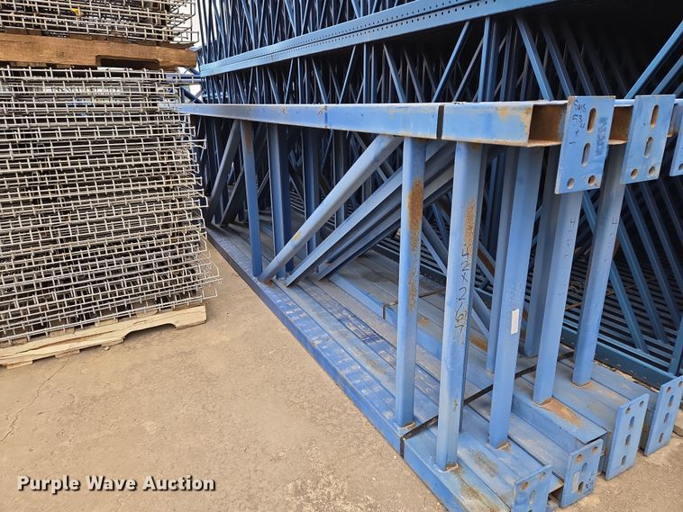 image for item EQ3971 T-Bolt pallet racking