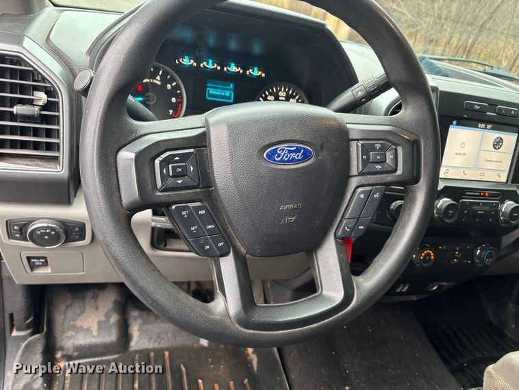 image for item ER1051 2019 Ford F150 SuperCrew pickup truck