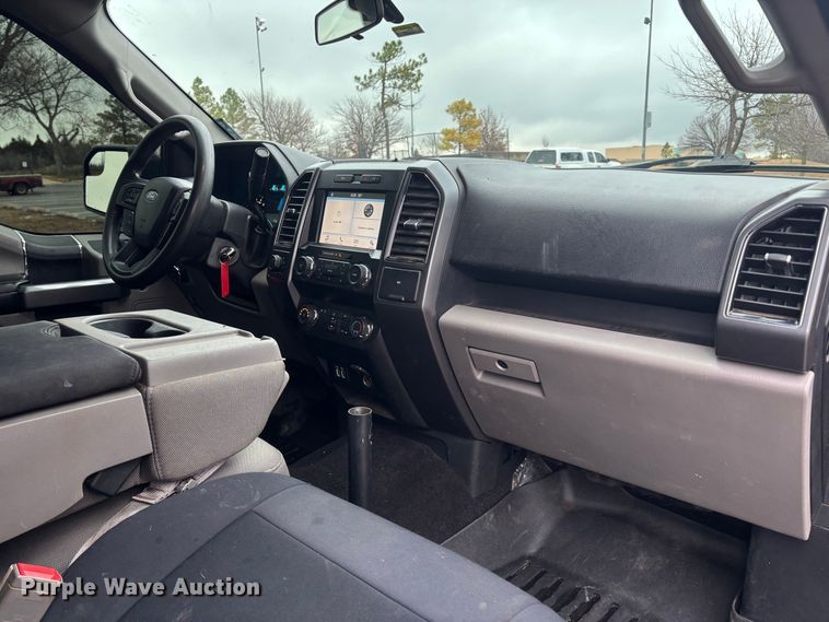 image for item ER1051 2019 Ford F150 SuperCrew pickup truck