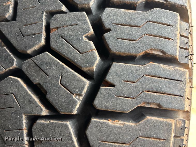 image for item ER1051 2019 Ford F150 SuperCrew pickup truck