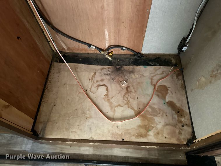 image for item ER4839 2016 Grand Design Reflection camper