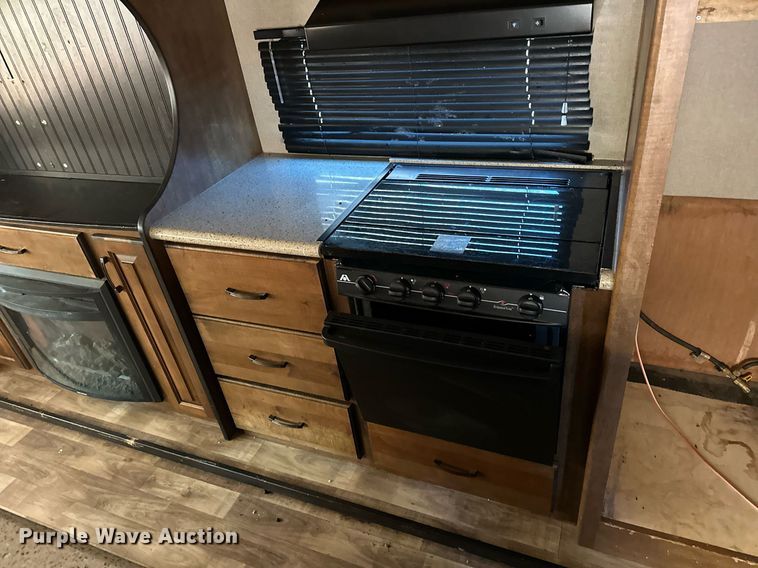 image for item ER4839 2016 Grand Design Reflection camper