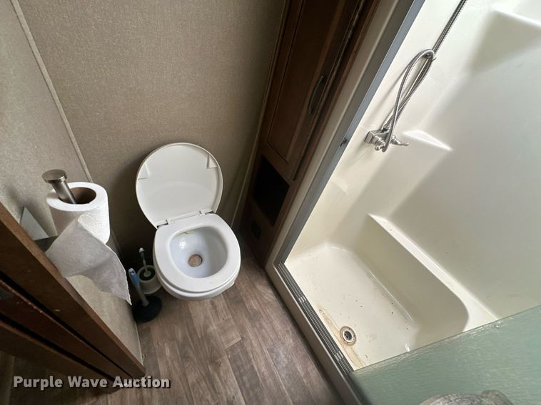 image for item ER4839 2016 Grand Design Reflection camper