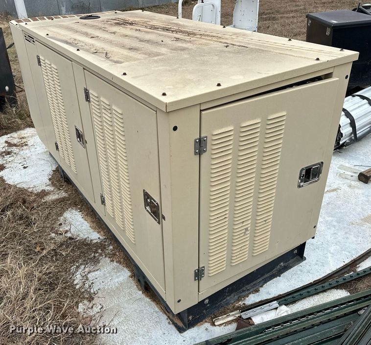 image for item ER4938 2000 Generac 2000 Series generator