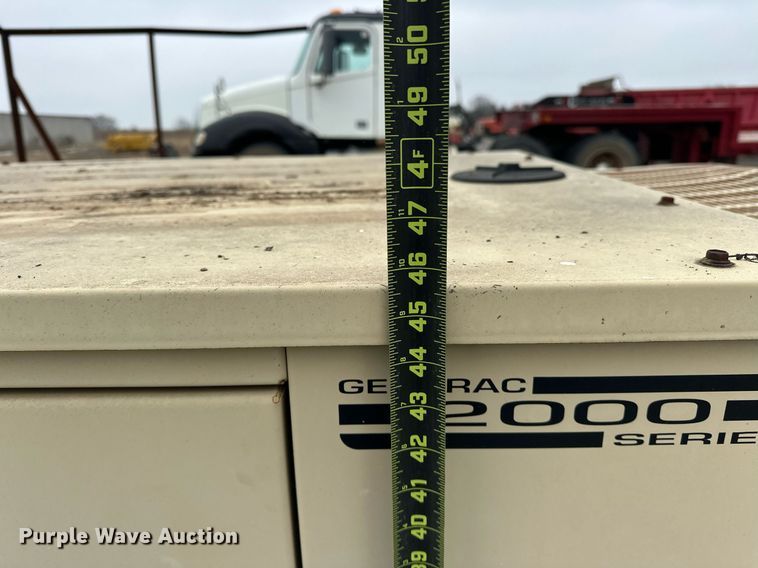 image for item ER4938 2000 Generac 2000 Series generator