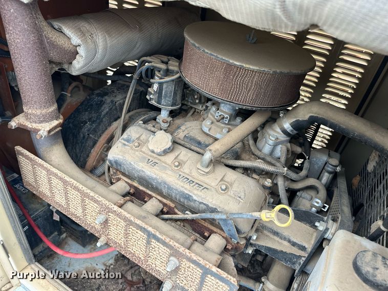 image for item ER4938 2000 Generac 2000 Series generator