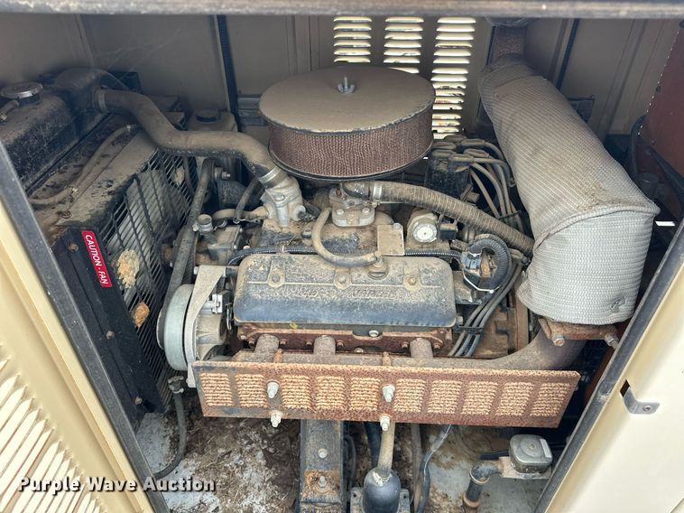 image for item ER4938 2000 Generac 2000 Series generator