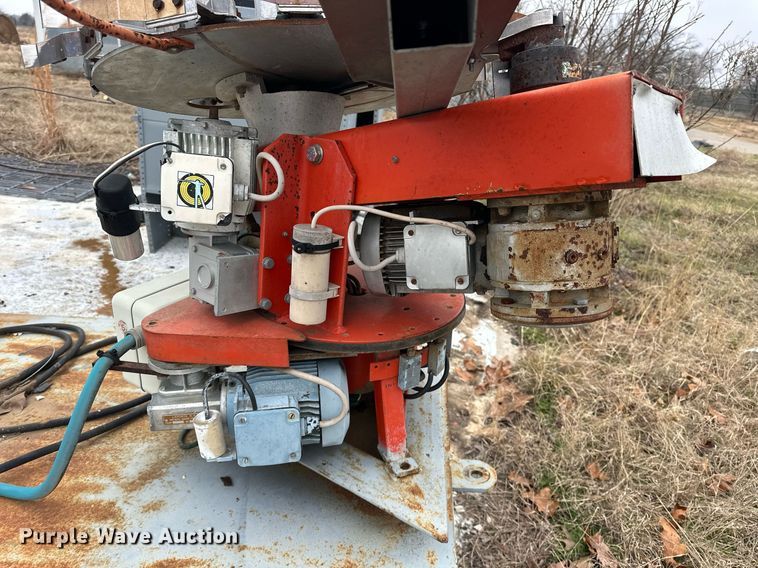 image for item ER4941 (2) Laporte clay target throwers