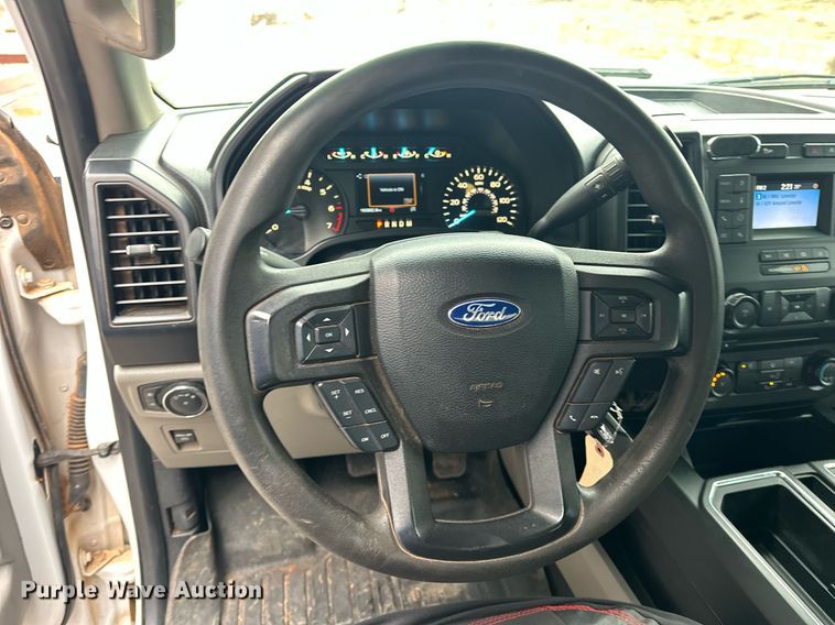 image for item ER4955 2018 Ford F150 SuperCrew pickup truck