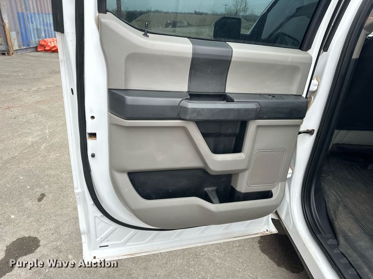 image for item ER4955 2018 Ford F150 SuperCrew pickup truck