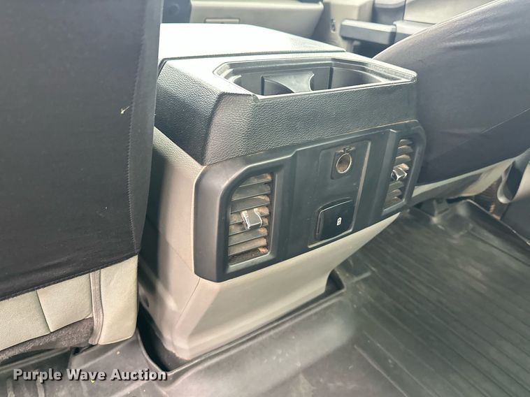 image for item ER4955 2018 Ford F150 SuperCrew pickup truck