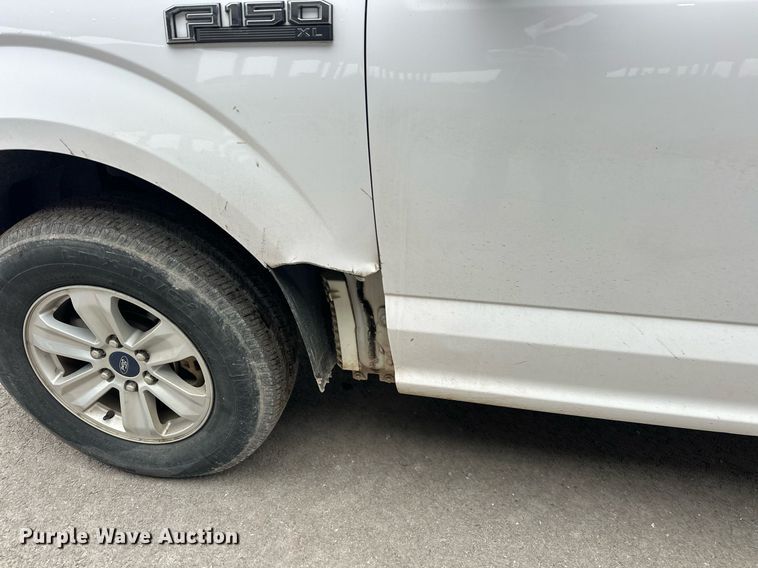 image for item ER4957 2019 Ford F150 SuperCrew pickup truck