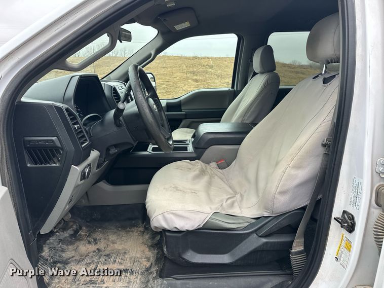 image for item ER4957 2019 Ford F150 SuperCrew pickup truck