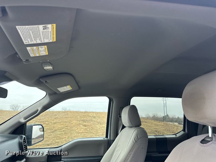 image for item ER4957 2019 Ford F150 SuperCrew pickup truck