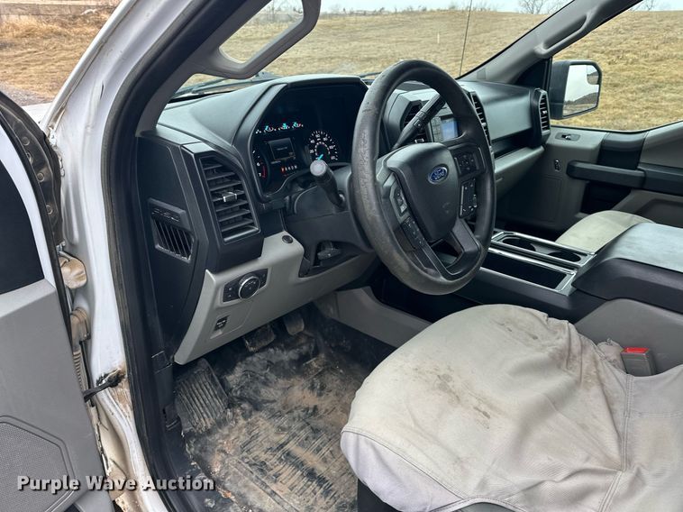 image for item ER4957 2019 Ford F150 SuperCrew pickup truck