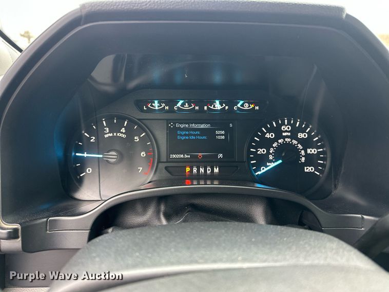 image for item ER4957 2019 Ford F150 SuperCrew pickup truck