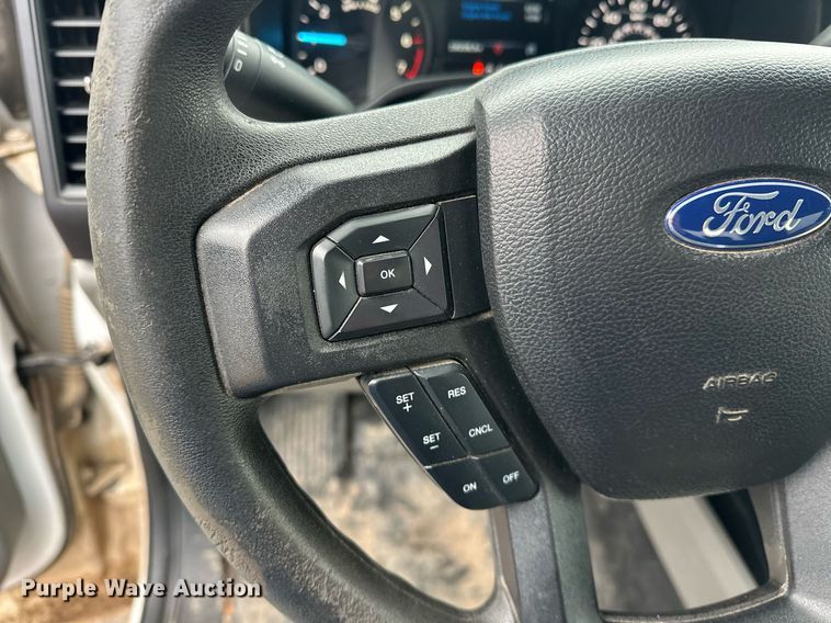 image for item ER4957 2019 Ford F150 SuperCrew pickup truck