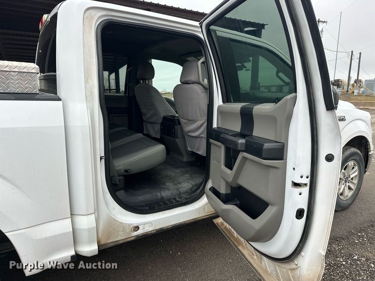 image for item ER4957 2019 Ford F150 SuperCrew pickup truck