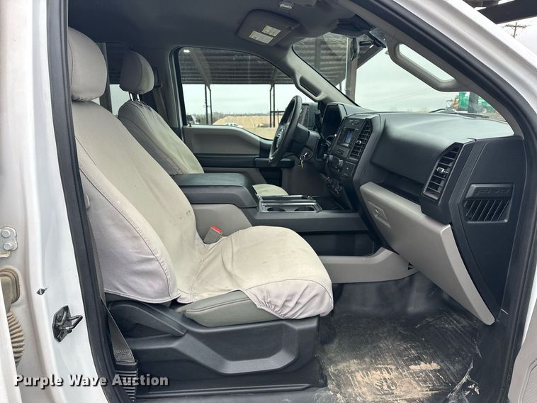 image for item ER4957 2019 Ford F150 SuperCrew pickup truck